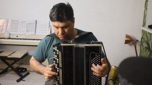 Тульский цельнопланочный баян ( Продажа)