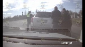 Новгородские полицейские задержали подозреваемого в незаконном обороте наркотиков жителя Ленобласти