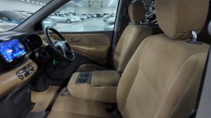 Nissan Tino 2001