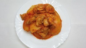 Сочное азу из курицы с пряными травами