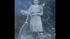 «КУПЛЕТЫ КУРОЧКИНА»... (Слова А. Фатьянова, музыка Б. Мокроусова - Поёт Виталий Доронин)»