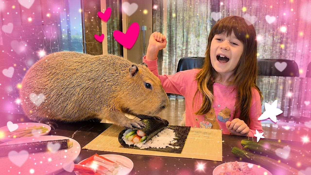 Готовим огромный ролл для капибары! 🍚🥑 Кулинарный урок с Бьянкой | Для детей
