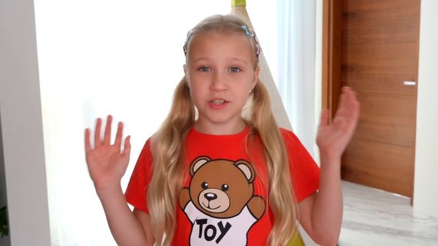 Сегодня день рождения дяди! Крис и Миша готовят сюрпризы и торты для дяди. смотреть онлайн