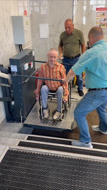 Подъемник для инвалидов / Lift For The Disabled 👍 
#помощь #ВикторСчастливый #инвалид #благодарность