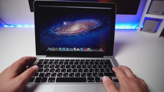 Почти распаковка, почти нового Macbook Pro 13 2011 A1278