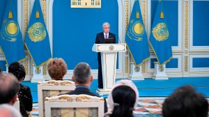 Токаев наградил орденами работников культуры и искусства