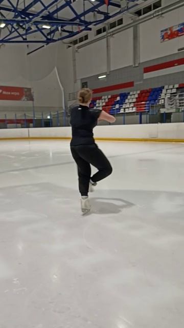 Полина и Ариша