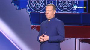 Медведев предложил ввести ИИ и беспилотники в школьную программу