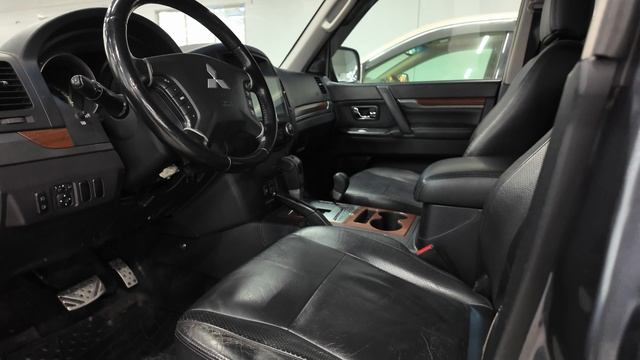 Mitsubishi Pajero 2007 смотреть онлайн