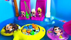 НОВАЯ ИГРУШКА, ПОПАЛА В ЛОВУШКУ🤣🤣💦 Куклы ЛОЛ сюрприз мультики игрушки Даринелка