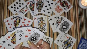 Что у него  ♣️с♦️ другой?