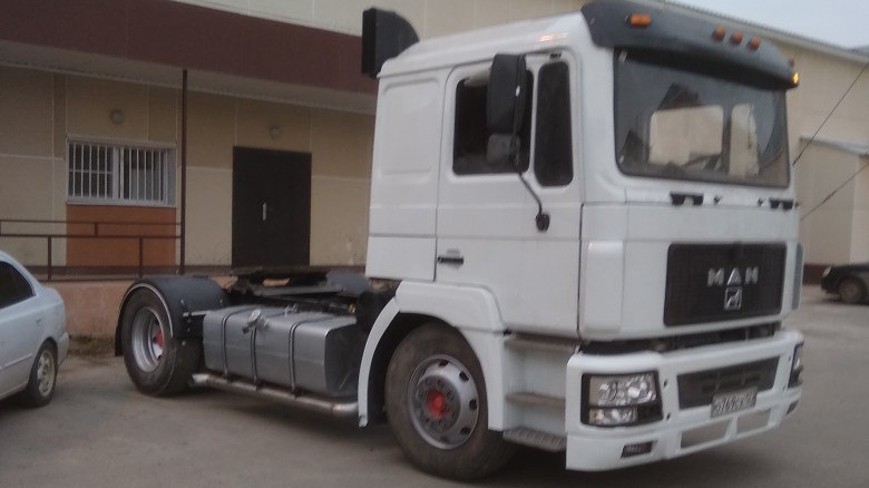 MAN M90, 18 дней в маленькой кабине старого грузовика 1/3