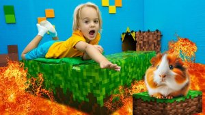 Крис и мама# Испытание гигантского лабиринта для детей