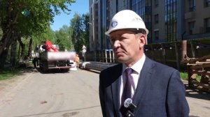 Замену части коллектора, который проходит по улице Домны Каликовой в Сыктывкаре, планируют закончить