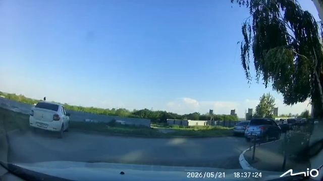 Саратов. 22.05.26. Хватит фото у набережной. Вот как дышит настоящий Саратов за рулем смотреть онлайн