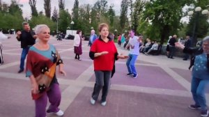 майские дни.Песенка....