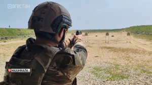 Росгвардейцы прошли испытания для получения знака полицейского спецназа