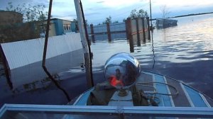Наводнение. Вода на дачах выше окон в Нижневартовске. (арх 2015 год.)