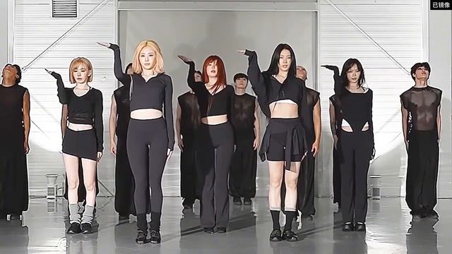 LE SSERAFIM - Celebration dance practice mirrored смотреть онлайн