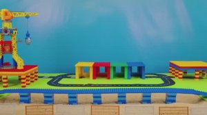 Игрушки и машинки Щенячьего патруля чинят мост! 🐾🏗️ Мультфильм для детей