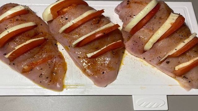Сытные лодочки с куриной грудкой и сыром моцарелла смотреть онлайн