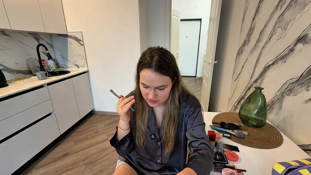 Что важнее внешняя красота или внутренняя? Красимся и болтаем