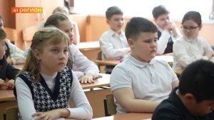 УЧЕНИКИ НЕВЫПУСКНЫХ КЛАССОВ УЙДУТ НА ЛЕТНИЕ КАНИКУЛЫ РАНЬШЕ ОБЫЧНОГО • НОВОСТИ КАМЧАТКИ