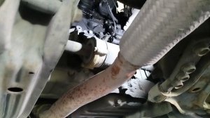 Где находится датчик давления масла и датчик детонации Nissan двигатель QR20De