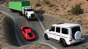 #8: Автомобили против гигантского провала в BeamNG Drive!