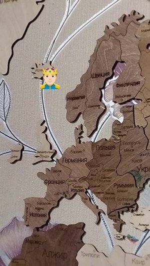 ПОЧЕМУ ИСЛАНДИЮ НАЗВАЛИ ICELAND, А ГРЕНЛАНДИЮ GREENLAND????