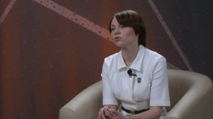 Простые вопросы: Юлия Оглоблина, депутат Государственной Думы России
