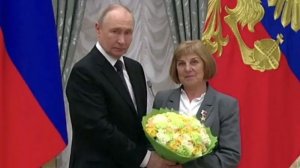 Президент РФ вручил ставропольской доярке золотую медаль «Герой Труда»