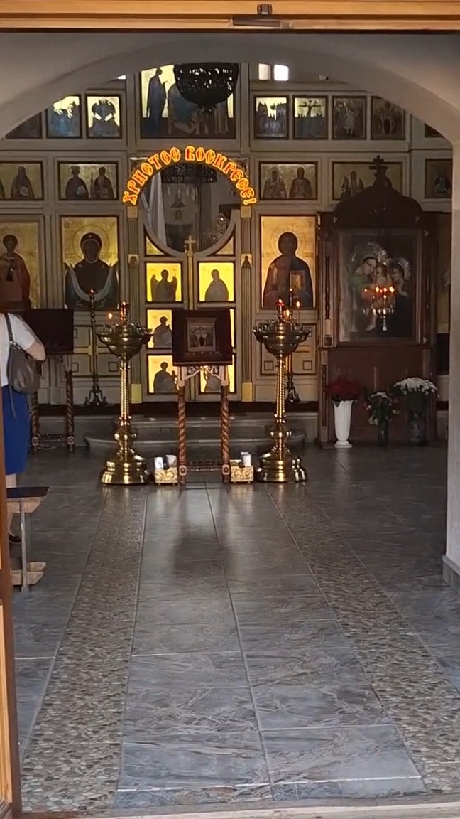 Утро в храме: тишина, свет и благодать❤️Первые лучи — в стенах храма🙏#церковь #Бог #мир #любовь