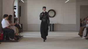 Показ женской коллекции Altuzarra весна-лето 2026 - 2K