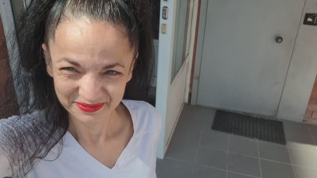 Сколько же нам пришлось выкинуть! Ездили с мужем в гараж! Столько интересных вещиц нашли!👍👍👍