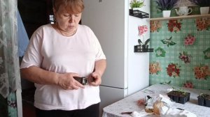 22-05-2026. Посадила Виолу ,сею  кабачки ,укроп.Жизнь пенсионерки 😉