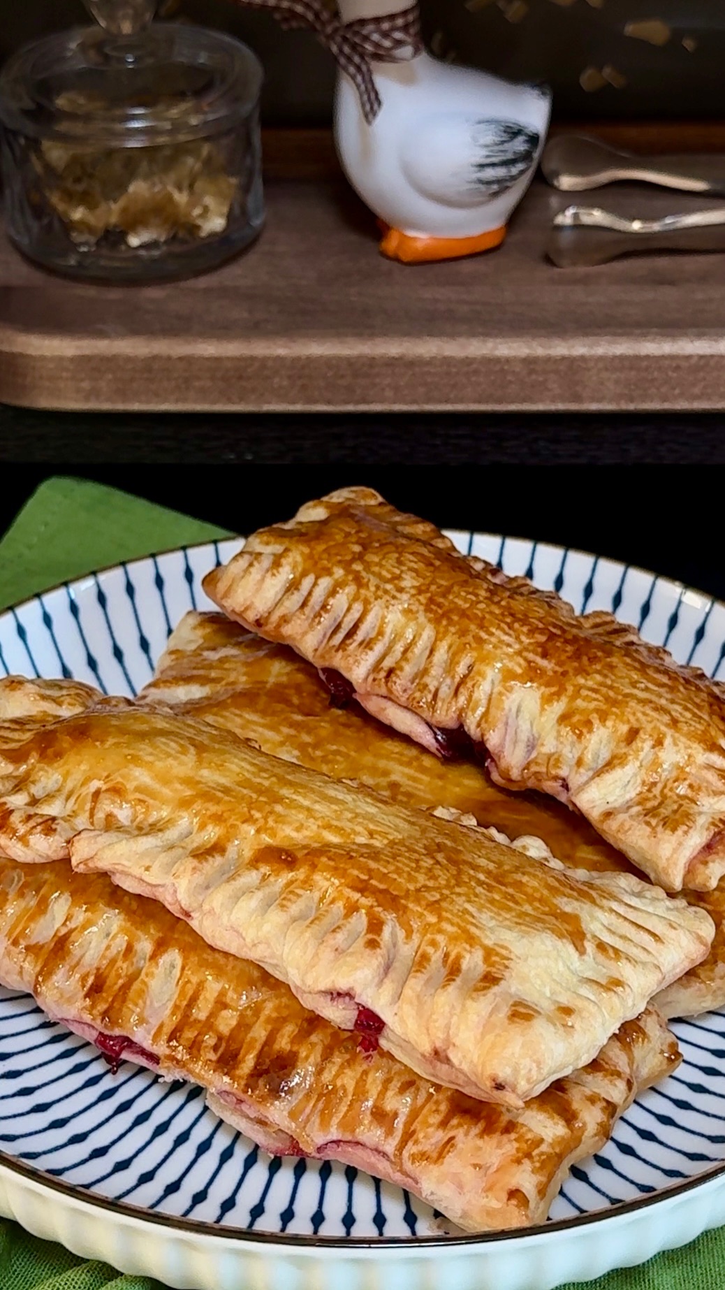 Пирожки как из Мака с вишней, только полезнее🤤💔🍒