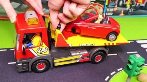 Игрушечная авария на дороге пожарная машина, спасательный автомобиль 🚒 видео для детей