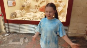 Блогер Клара из Палеонтологического музей имени Ю. А. (Первое видео)