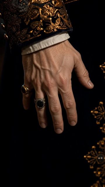 Count Cagliostro: “Mr. Holmes, I Read Men As One Reads An Open Book.”