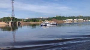 т/х СВЕТЛОЯР перед Нижним Новгородом