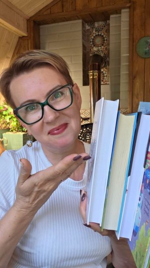 Что почитать? Книжный обзор | для ностальгии, тела и детей - подборка интересных книг