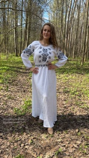 Звездные половинки платье в русском стиле.