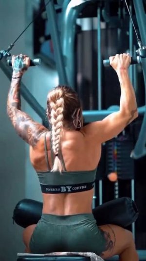 Клип @fitnessqueens