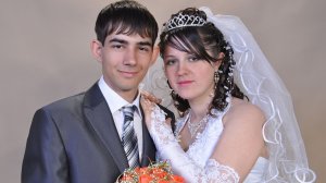 СВАДЬБА. 16 СЧАСТЛИВЫХ ЛЕТ / МИЛА ТЕВИКОВА