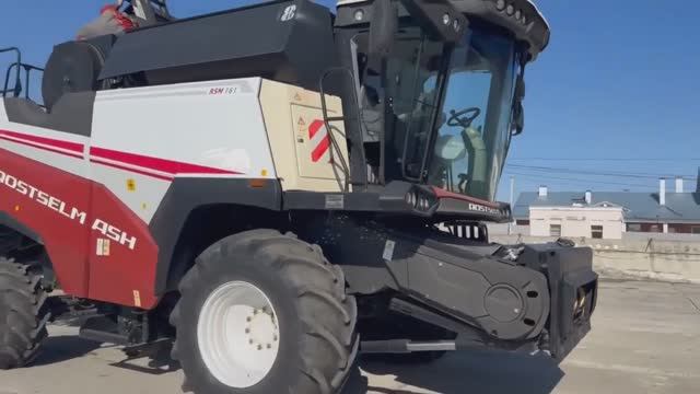 Комбайн зерноуборочный Ростсельмаш RSM 161, Калужская область №1543