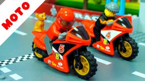 Гонки на мотоциклах LEGO и автомобилях — грузовики | Мультик про строительные машины для детей