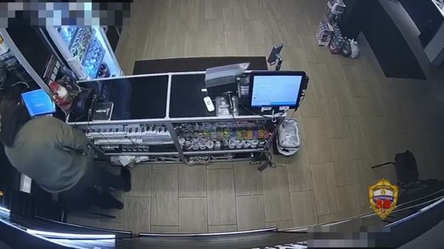 Сотрудники полиции Восточного округа Москвы задержали работника магазина за кражу из кассы