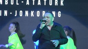 «Лондон, гудбай!» - поёт Владимир Синёв. Концерт «Русский хит 90-е»