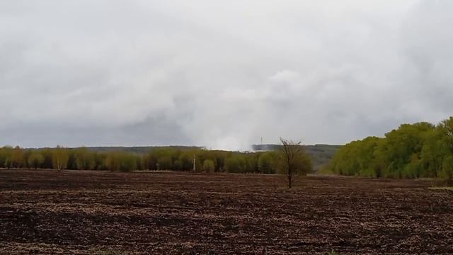 В Ачинске мусорный полигон начинает гореть сильнее смотреть онлайн